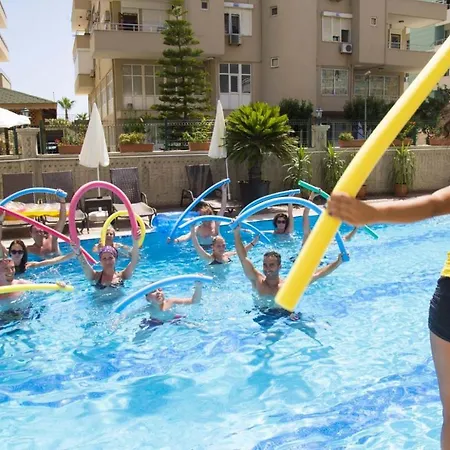 Hotel Grand Atilla 4*